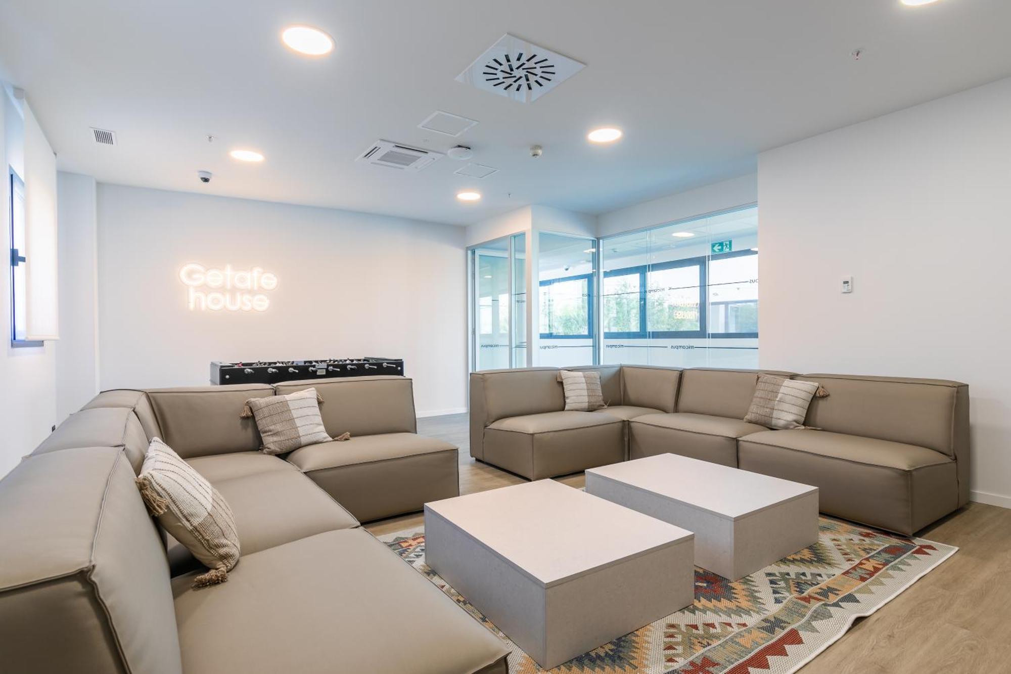 Micampus Getafe II Student Residence Exterior photo